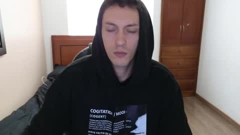 Snapshot of danruiz33 chatting on February 2025 04:53:02 PM Dan online show from February 2025 04:53:02 PM