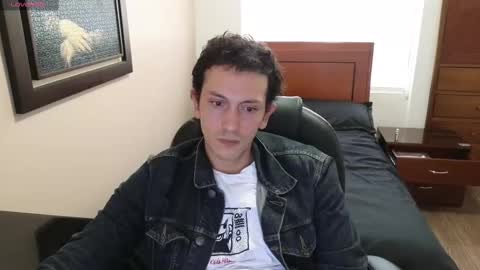 Snapshot of danruiz33 chatting on February 2025 09:19:02 PM Dan online show from February 2025 09:19:02 PM