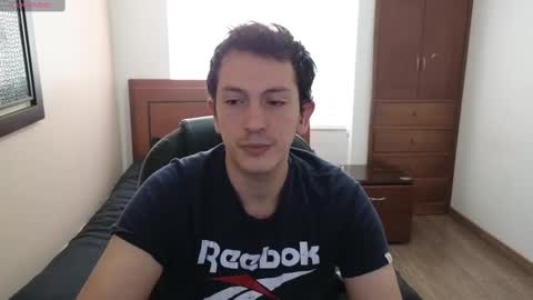 Snapshot of danruiz33 chatting on February 2025 04:26:02 PM Dan online show from February 2025 04:26:02 PM