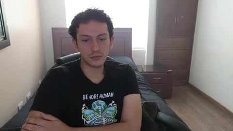 Snapshot of danruiz33 chatting on February 2025 02:01:01 PM Dan online show from February 2025 02:01:01 PM