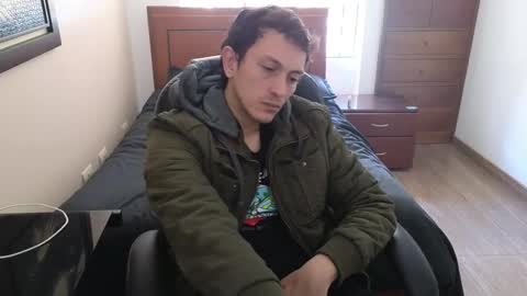 Snapshot of danruiz33 chatting on February 2025 05:38:02 PM Dan online show from February 2025 05:38:02 PM