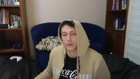 Snapshot of danruiz33 chatting on September 2025 02:03:02 AM Dan online show from September 2025 02:03:02 AM