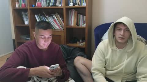 Snapshot of danruiz33 chatting on October 2025 01:47:02 AM Dan online show from October 2025 01:47:02 AM