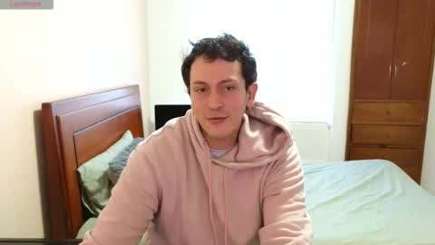 Snapshot of danruiz33 chatting on October 2025 09:15:01 PM Dan online show from October 2025 09:15:01 PM