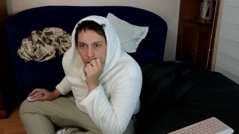 Snapshot of danruiz33 chatting on November 2025 02:45:01 AM Dan online show from November 2025 02:45:01 AM