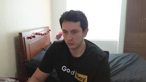 Snapshot of danruiz33 chatting on November 2025 02:54:01 PM Dan online show from November 2025 02:54:01 PM