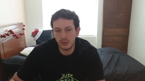 Snapshot of danruiz33 chatting on November 2025 01:10:02 PM Dan online show from November 2025 01:10:02 PM