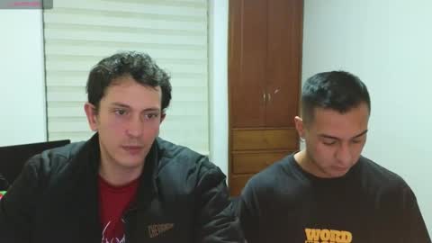 Snapshot of danruiz33 chatting on December 2025 03:01:02 AM Dan online show from December 2025 03:01:02 AM