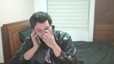 Snapshot of danruiz33 chatting on February 2026 01:59:02 AM Dan online show from February 2026 01:59:02 AM