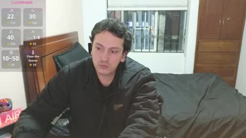 Snapshot of danruiz33 chatting on February 2026 03:15:01 AM Dan online show from February 2026 03:15:01 AM