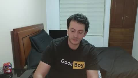 Snapshot of danruiz33 chatting on February 2026 02:49:01 AM Dan online show from February 2026 02:49:01 AM