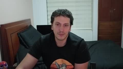 Snapshot of danruiz33 chatting on February 2026 03:22:02 AM Dan online show from February 2026 03:22:02 AM