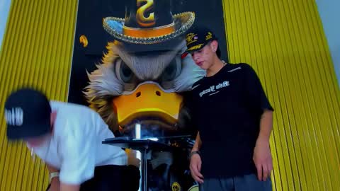 dante_brown1 online show from October 2025 09:04:02 PM