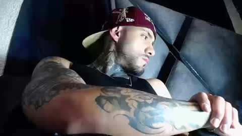 Snapshot of dante_d_angelo_ chatting on March 2026 06:40:01 AM dante_d_angelo_ online show from March 2026 06:40:01 AM