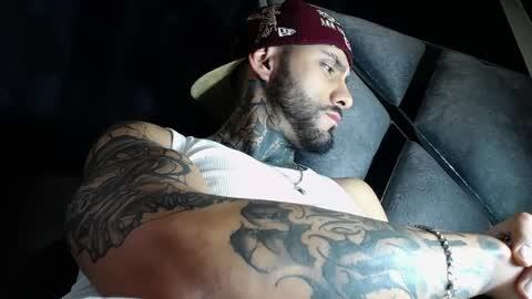 Snapshot of dante_d_angelo_ chatting on April 2026 07:47:02 AM dante_d_angelo_ online show from April 2026 07:47:02 AM