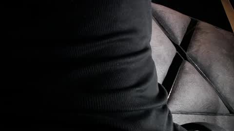 Snapshot of dante_d_angelo_ chatting on April 2026 10:05:02 PM dante_d_angelo_ online show from April 2026 10:05:02 PM