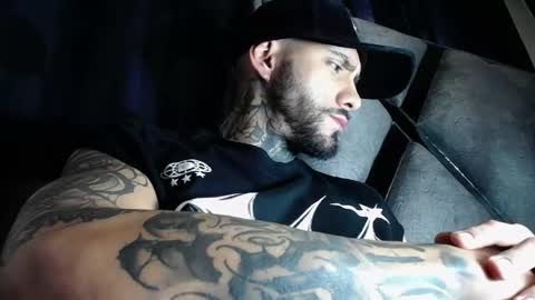 Snapshot of dante_d_angelo_ chatting on April 2026 08:53:01 PM dante_d_angelo_ online show from April 2026 08:53:01 PM