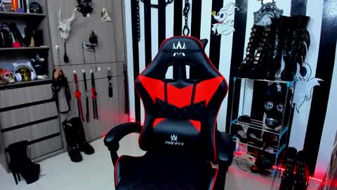 Dante online show from January 2025 07:16:01 PM