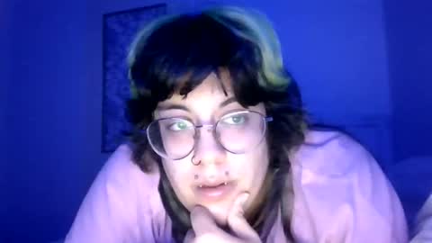 Snapshot of dantedio chatting on October 2025 07:01:02 PM Dante online show from October 2025 07:01:02 PM