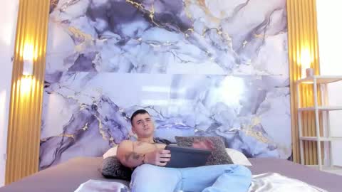 DANTE DARK online show from December 2025 07:44:01 PM