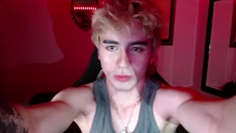 danteobscuro online show from November 2025 08:00:02 AM