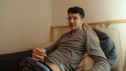 Daniel online show from December 2024 09:22:01 PM