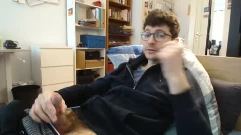 Snapshot of dantheman233 chatting on April 2026 10:27:01 AM Daniel online show from April 2026 10:27:01 AM