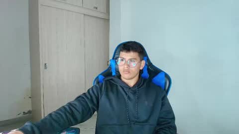 Dantraxx online show from February 2025 01:08:01 AM