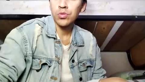 Daniel online show from December 2025 09:32:01 PM