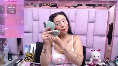 DanySwet online show from December 2025 06:47:02 PM