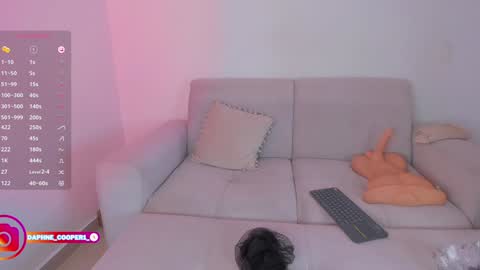 daphne_cooper1 online show from December 2024 12:26:01 AM