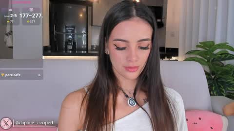 Snapshot of daphne_cooper1 chatting on April 2026 01:28:01 AM daphne_cooper1 online show from April 2026 01:28:01 AM