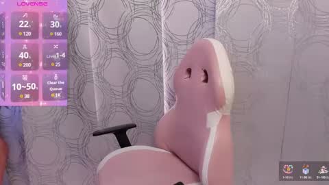 Snapshot of daphne_fox_ chatting on December 2024 09:39:01 PM Daphne  online show from December 2024 09:39:01 PM