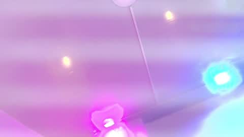 Snapshot of daphne_glas chatting on April 2026 11:34:01 AM Daphne online show from April 2026 11:34:01 AM