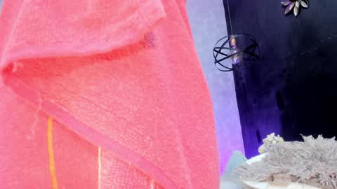 karol  online 2pm until 830 online show from January 2025 01:32:01 AM