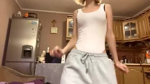 Monika online show from March 2026 07:17:02 PM