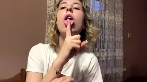 Monika online show from April 2026 05:28:01 PM