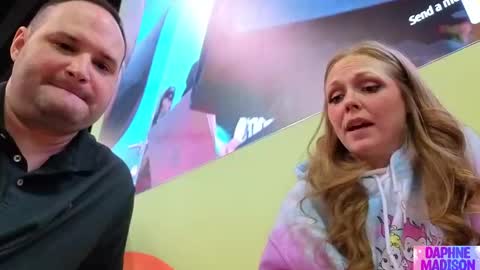 Snapshot of daphnemadison chatting on April 2026 11:53:02 PM Daphne Madison online show from April 2026 11:53:02 PM