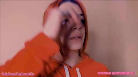 Snapshot of daphnesmile chatting on November 2025 11:32:02 AM Daphne online show from November 2025 11:32:02 AM