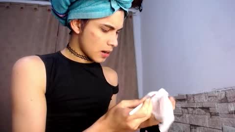 Snapshot of darasweet20 chatting on March 2026 10:47:02 PM DARA online show from March 2026 10:47:02 PM