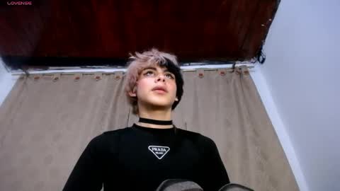 Snapshot of darasweet20 chatting on April 2026 03:13:02 AM DARA online show from April 2026 03:13:02 AM