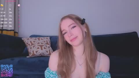 Snapshot of darbyreckard chatting on April 2026 02:38:01 AM Rina online show from April 2026 02:38:01 AM