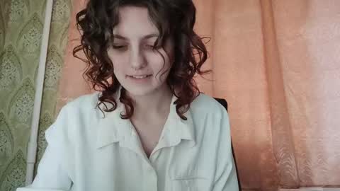 Snapshot of darcihauck chatting on April 2026 02:11:01 PM Rina online show from April 2026 02:11:01 PM