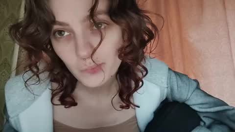 Snapshot of darcihauck chatting on April 2026 02:05:01 PM Rina online show from April 2026 02:05:01 PM