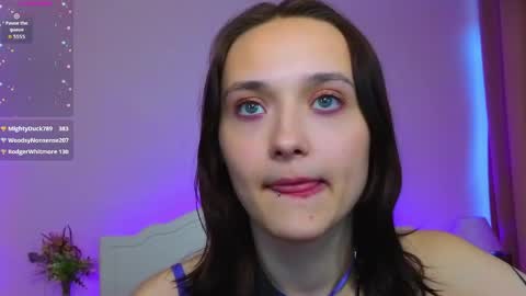 Darcy online show from April 2026 06:19:01 AM