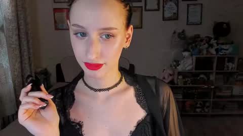 Darcy Siren online show from January 2025 11:26:01 AM