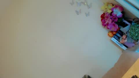 Snapshot of daretolovemexx chatting on December 2024 09:28:02 AM Angel Condensada online show from December 2024 09:28:02 AM