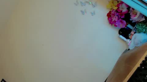 Snapshot of daretolovemexx chatting on February 2025 01:09:01 AM Angel Condensada online show from February 2025 01:09:01 AM