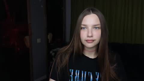 Snapshot of dariaangels chatting on March 2026 12:30:01 PM dariaangels online show from March 2026 12:30:01 PM