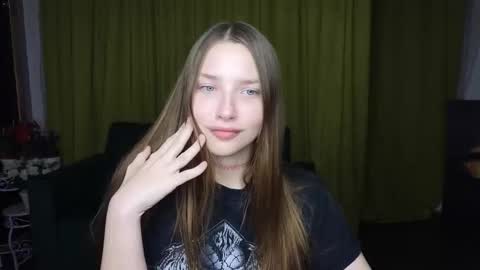 Snapshot of dariaangels chatting on March 2026 07:13:02 PM dariaangels online show from March 2026 07:13:02 PM